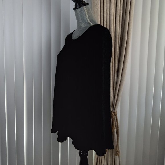 Cable & Gauge Womens Tunic. - Picture 3 of 8